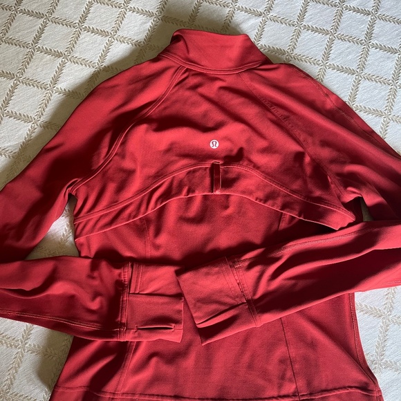 Lululemon Cropped Define Jacket Cayenne - Picture 4 of 6